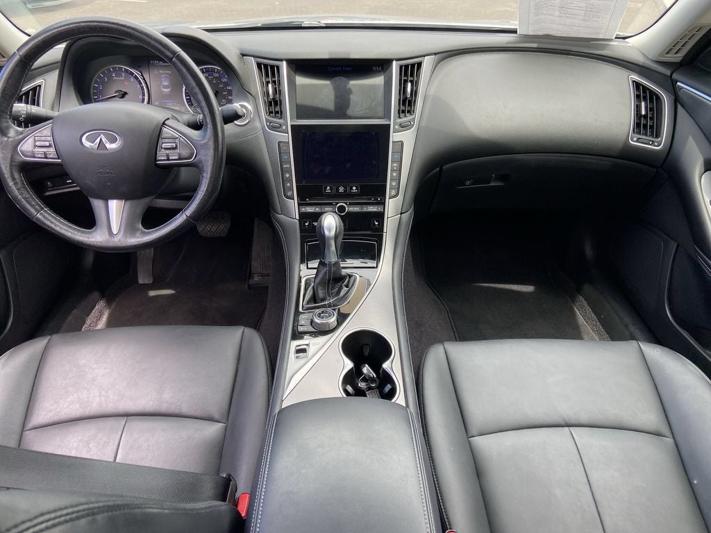 2015 INFINITI Q50 Premium