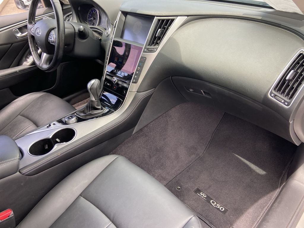 2015 INFINITI Q50 Premium