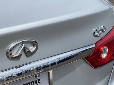 2015 INFINITI Q50 Premium
