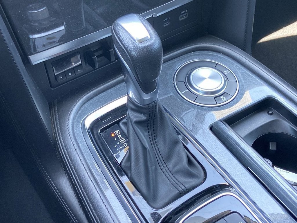 2022 Nissan Armada SV