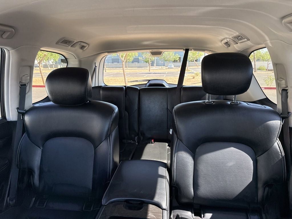 2024 INFINITI QX80 LUXE