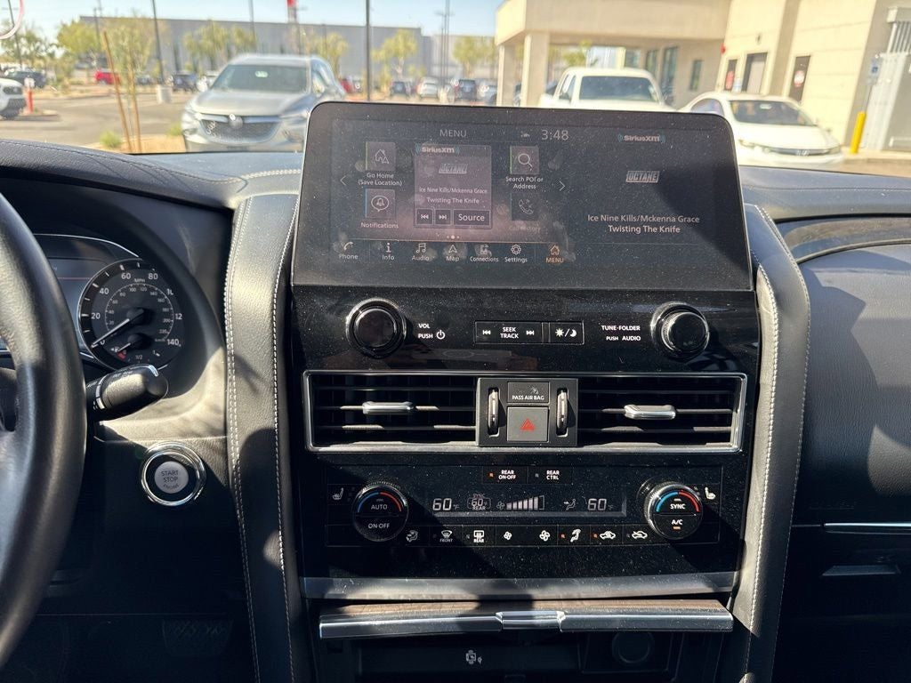 2024 INFINITI QX80 LUXE