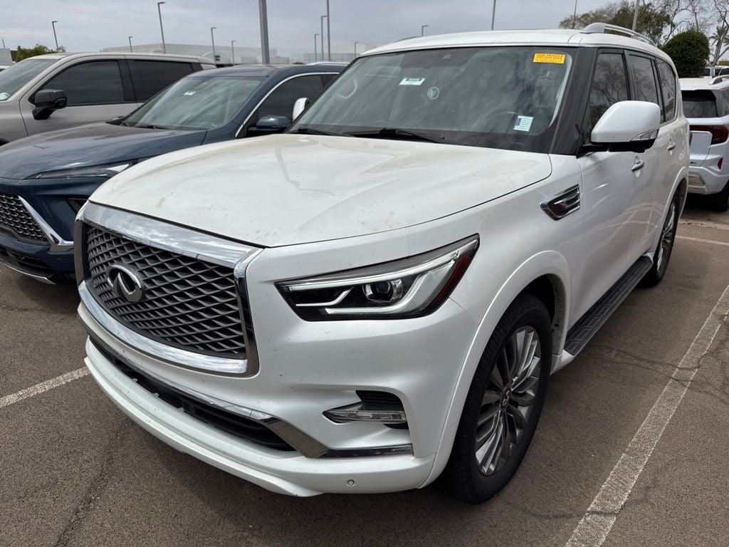 2021 INFINITI QX80 LUXE