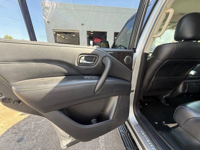 2022 INFINITI QX80 LUXE