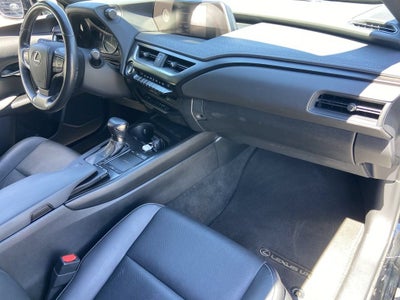 2019 Lexus UX 200 Base