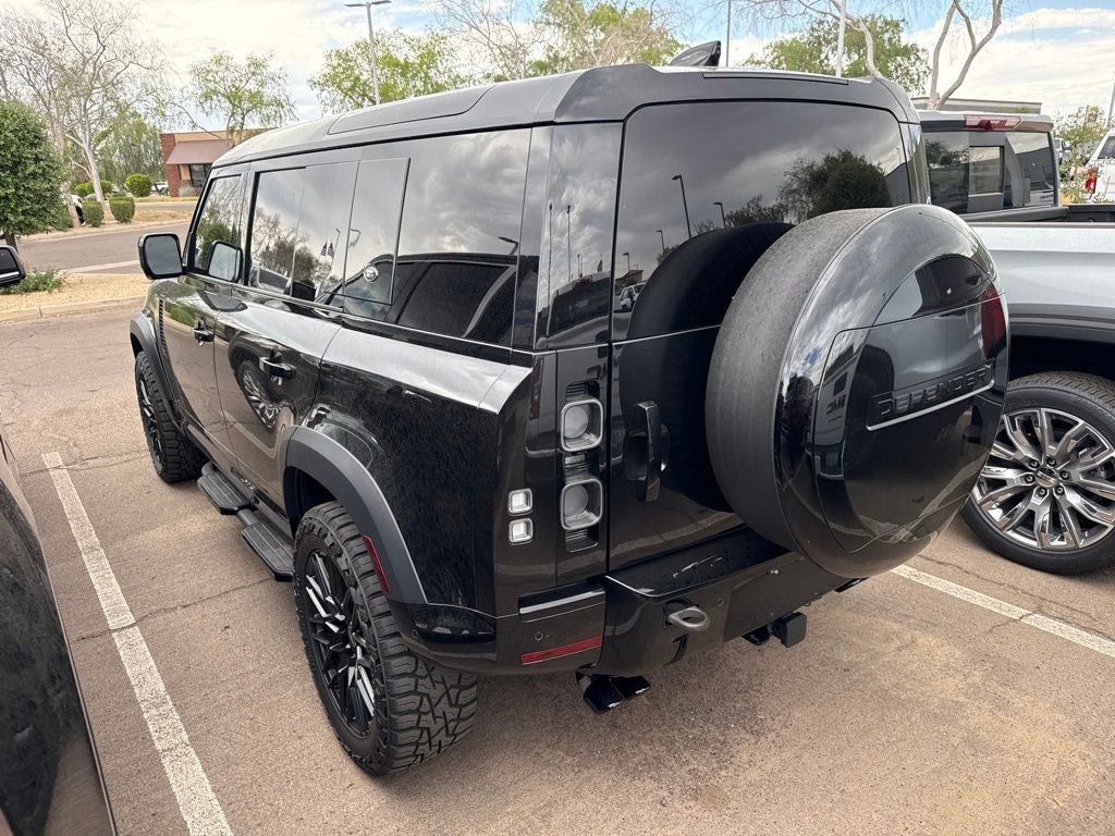 2023 Land Rover Defender 110 V8