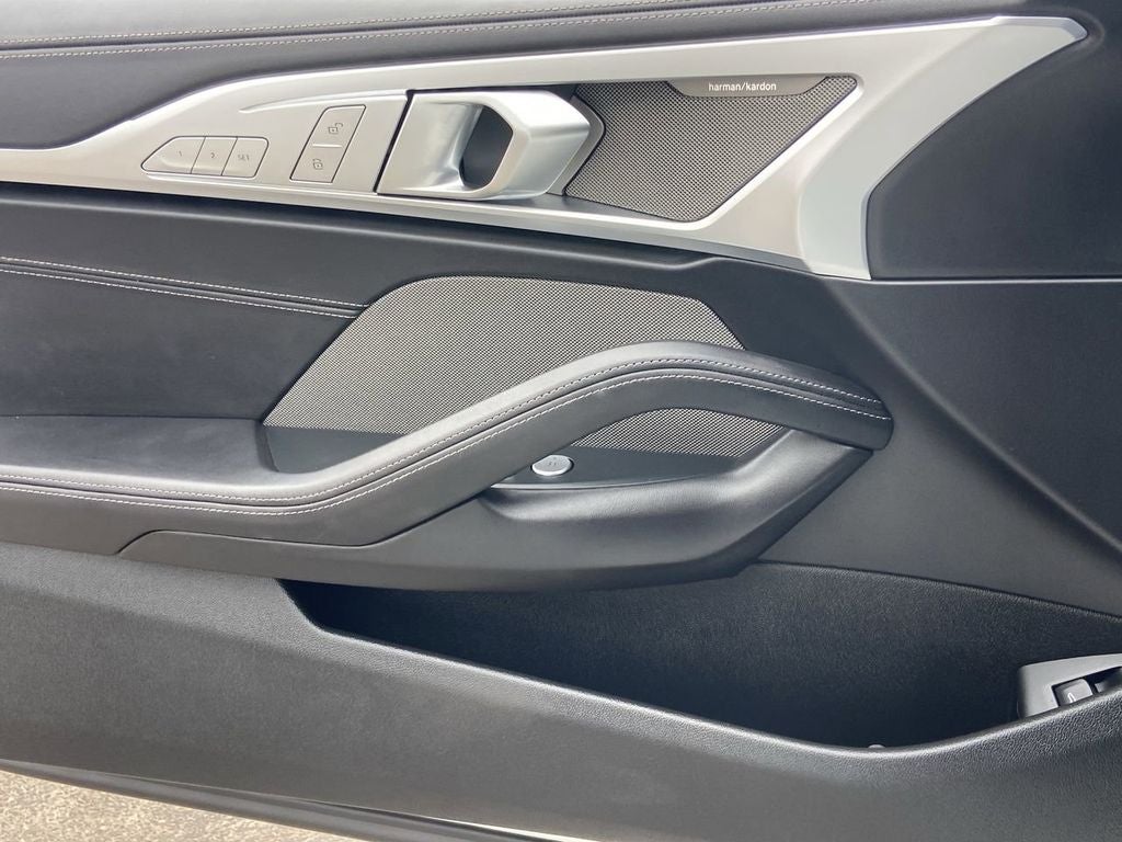 2023 BMW 8 Series 840i