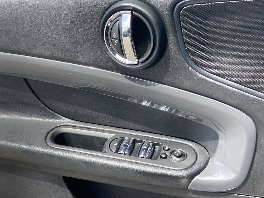 2019 MINI Cooper S Countryman Signature