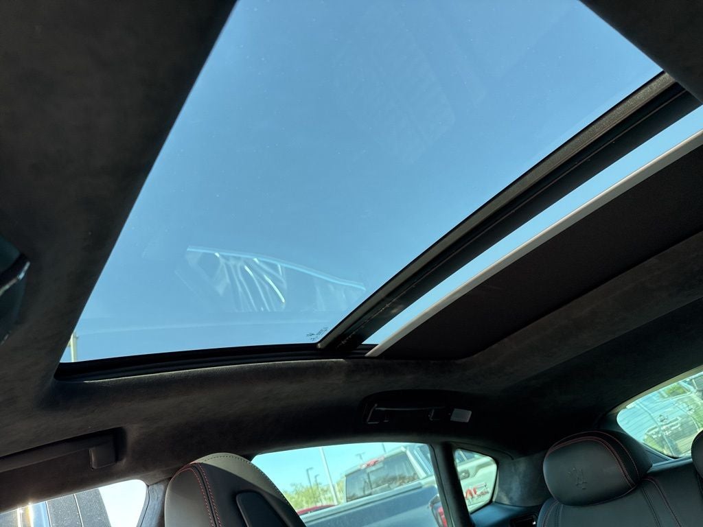 2022 Maserati Levante Modena