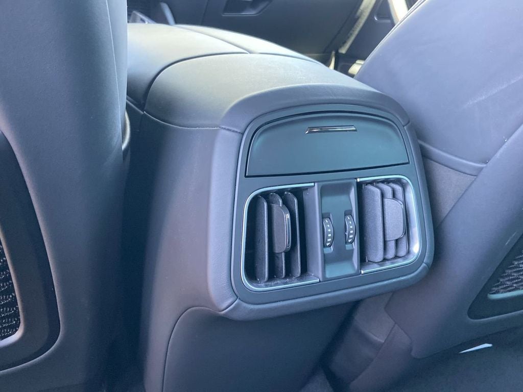 2022 Maserati Levante Modena
